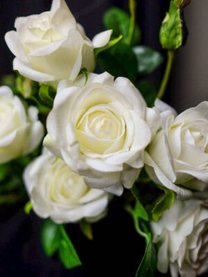 Rangkaian Rose untuk Meja Office - Image 5