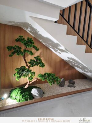 Bonsai untuk Tangga Kantor